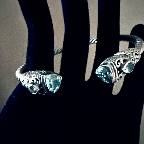 Blue Topaz Sterling Silver Indonesian Design Hinged Cuff Bracelet❣️ - Picture 9 of 9